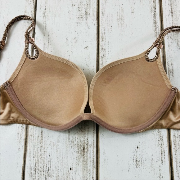 32D Victoria’s Secret Sexy Little Things Push Up Bra - Picture 10 of 12